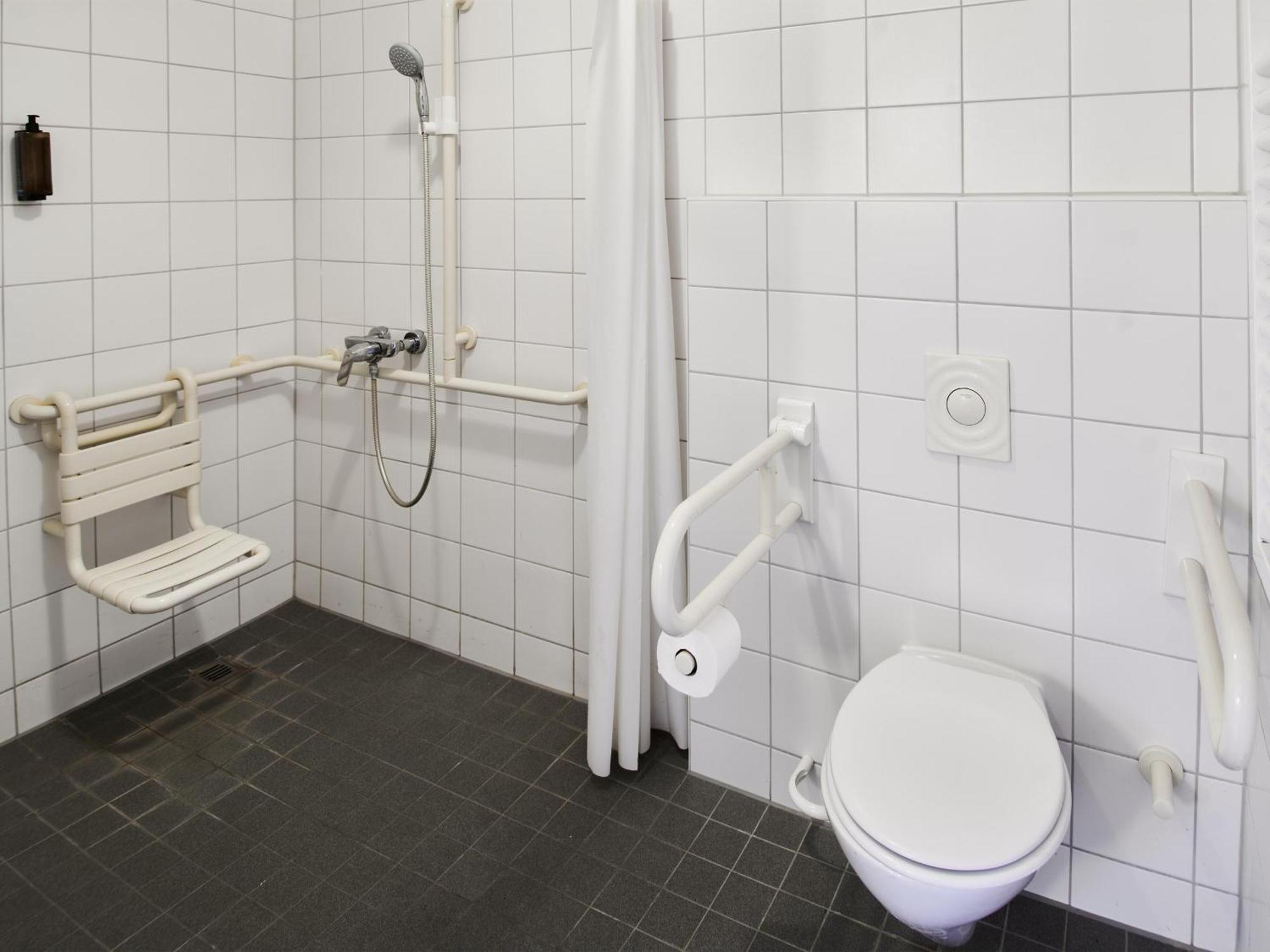 B&B Hotel Wiesbaden-Ost Exteriör bild